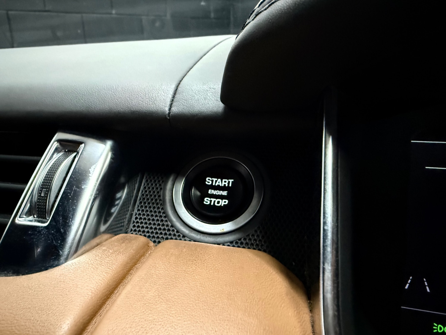 Used Land Rover Range Rover Sport 2020 for sale - 77235372: Photo 38