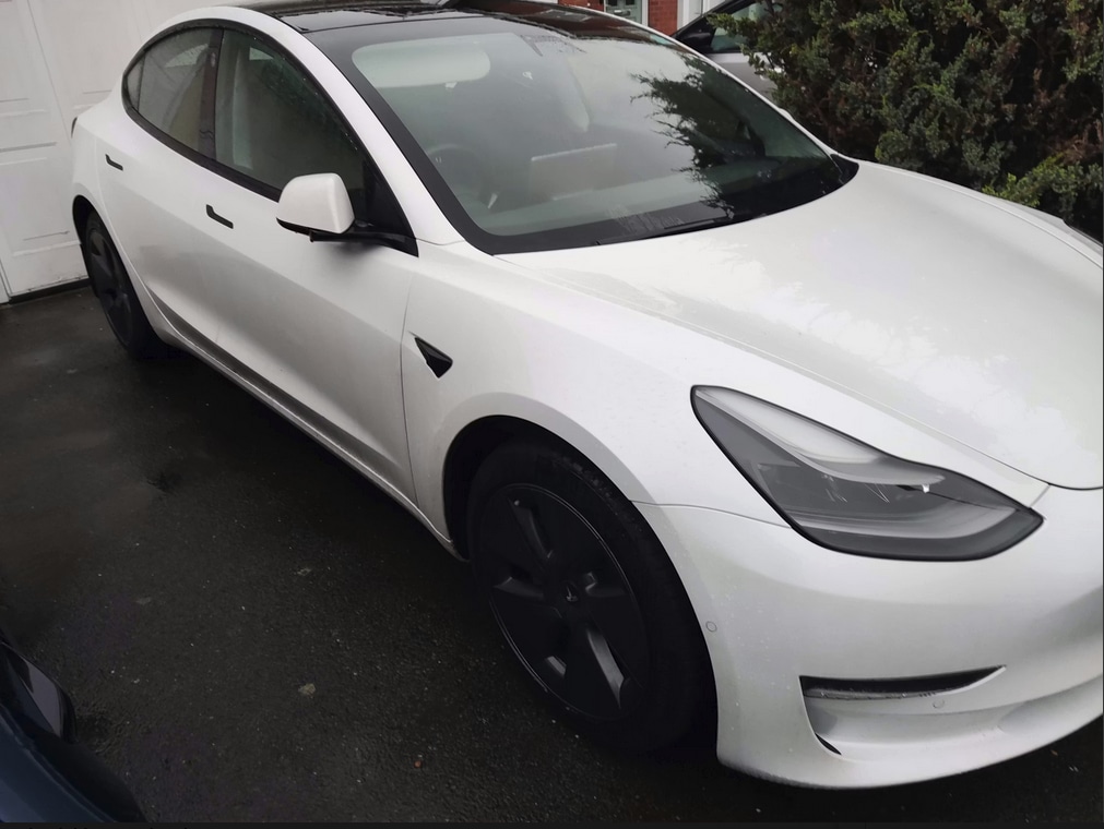 Used Tesla Model 3 2020 for sale - 77013121: Photo 2
