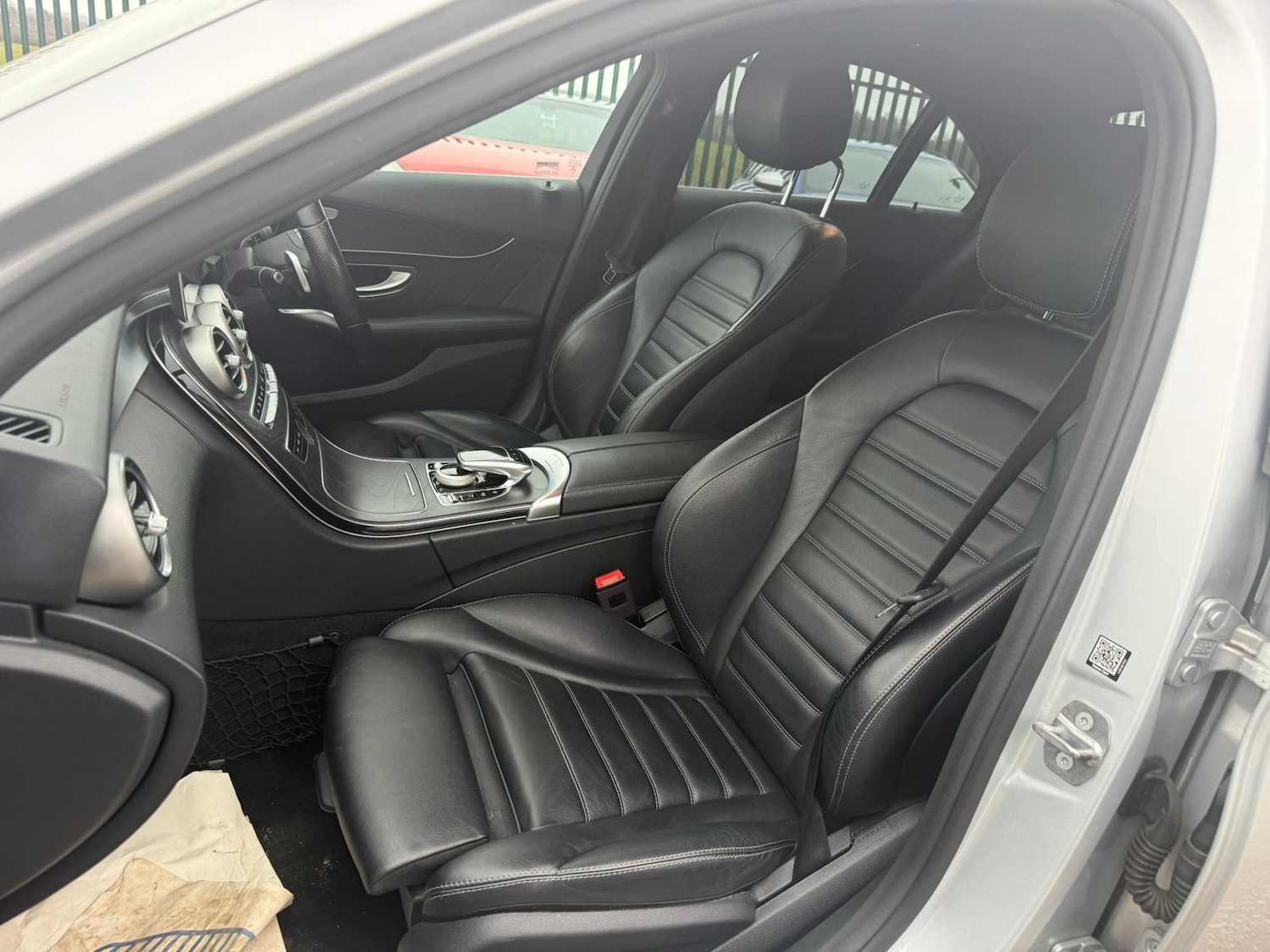 Used Mercedes-Benz C Class 2020 for sale - 77591999: Photo 10