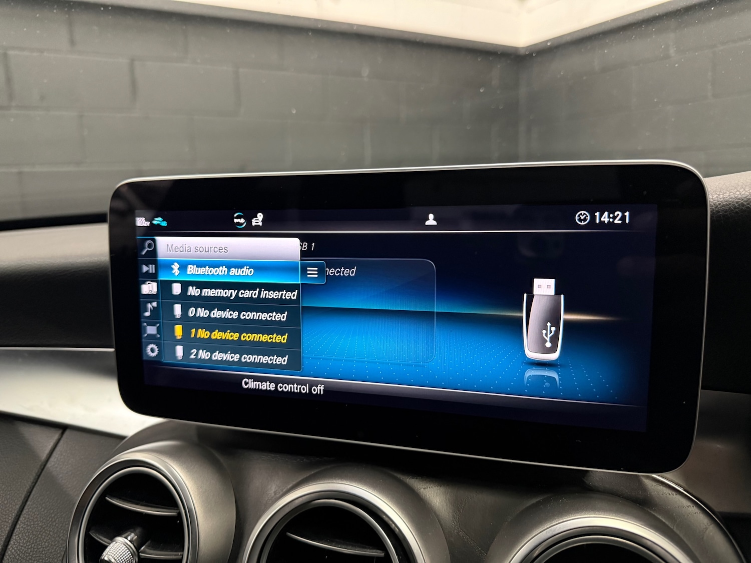 Used Mercedes-Benz C Class 2020 for sale - 77591999: Photo 23