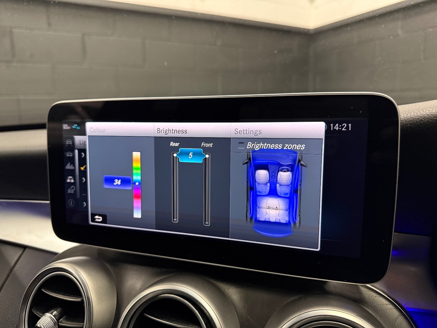 Used Mercedes-Benz C Class 2020 for sale - 77591999: Photo 27