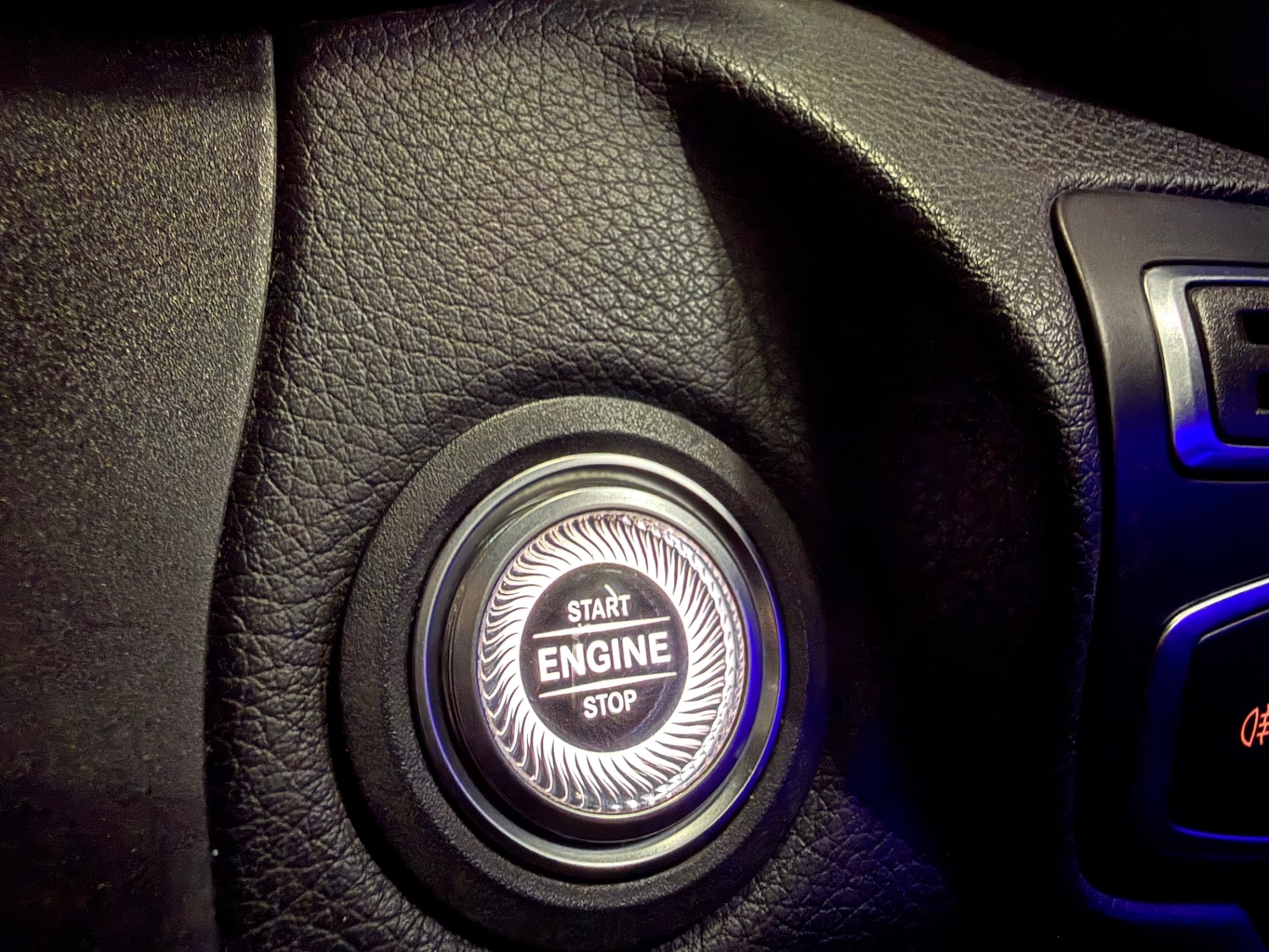 Used Mercedes-Benz C Class 2020 for sale - 77591999: Photo 40