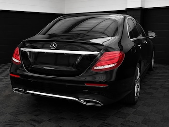Used Mercedes-Benz E Class 2018 for sale - 78918058: Photo