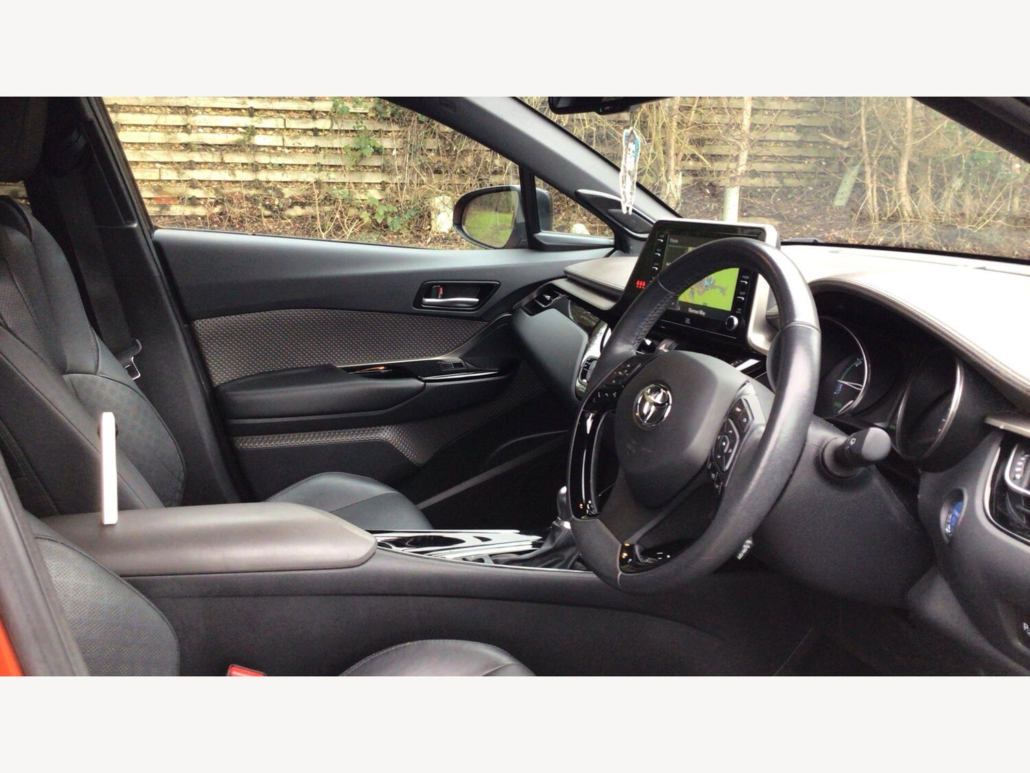 Used Toyota C-HR for sale - 77696847: Photo 14