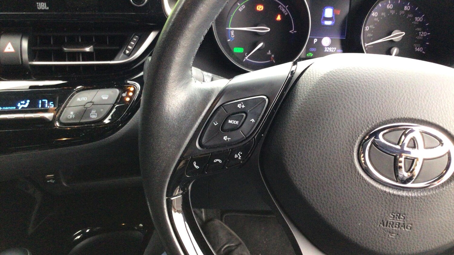 Used Toyota C-HR for sale - 77696847: Photo 38