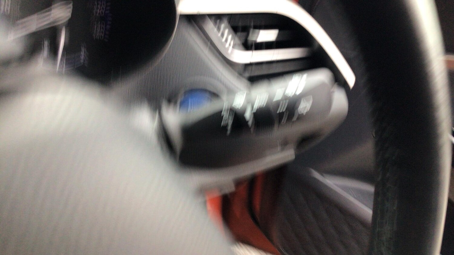 Used Toyota C-HR for sale - 77696847: Photo 39