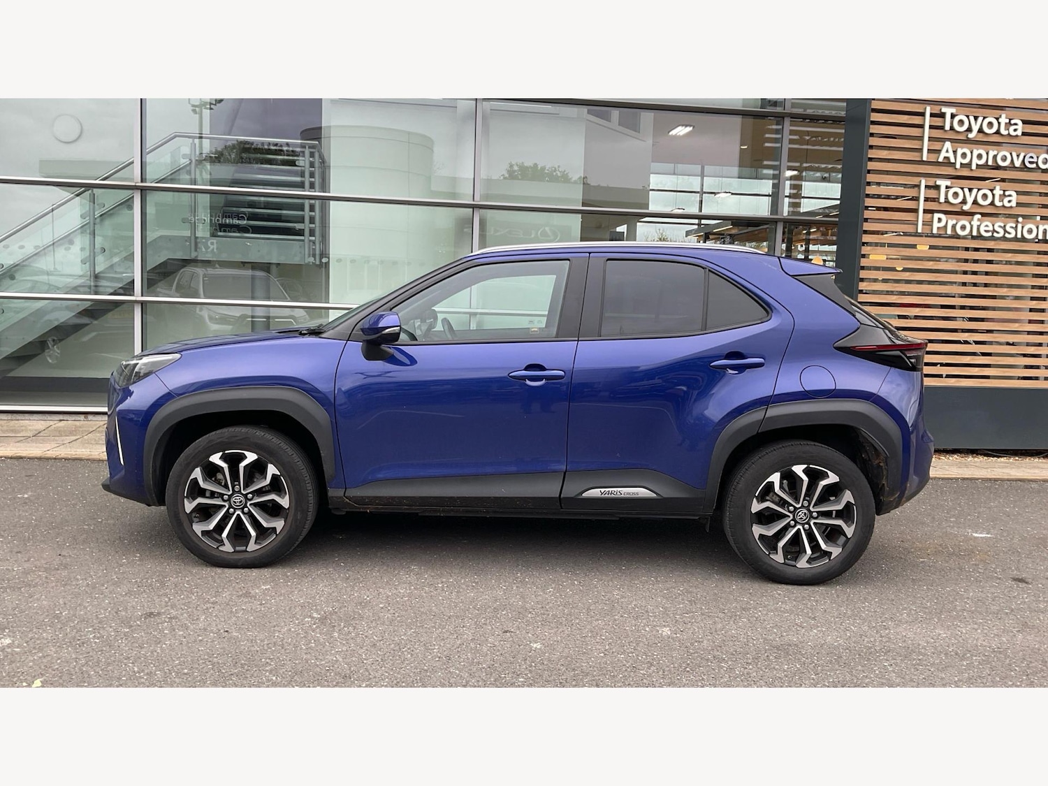 Used Toyota Yaris Cross 2022 for sale - 76424814: Photo 19