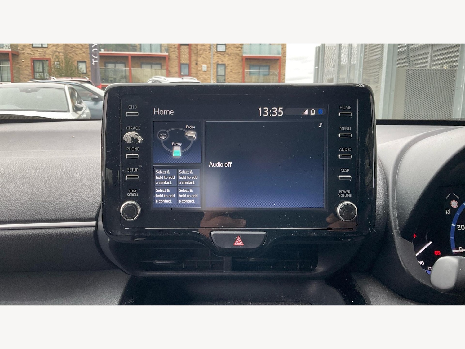 Used Toyota Yaris Cross 2022 for sale - 76424814: Photo 9