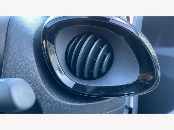 Used Toyota Aygo X 2024 for sale - 75978314: Photo 34