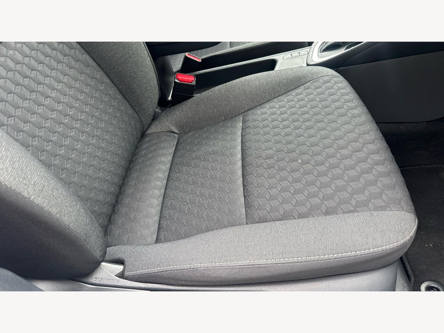 Used Toyota Yaris 2023 for sale - 78157124: Photo 19