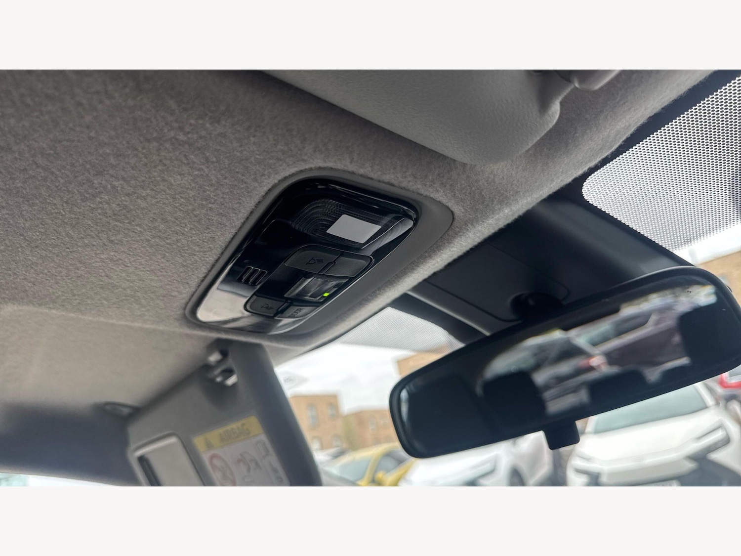 Used Toyota Yaris 2023 for sale - 78157124: Photo 41