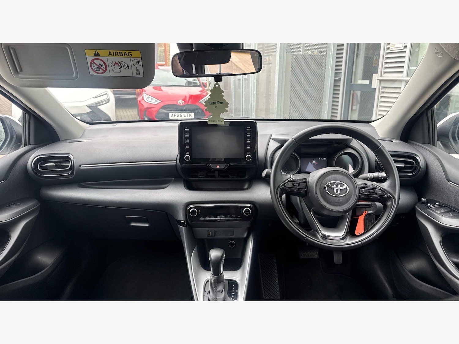 Used Toyota Yaris 2023 for sale - 78157124: Photo 8