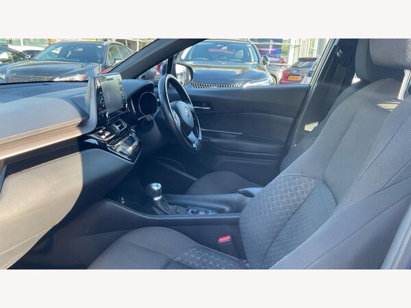 Used Toyota C-HR 2022 for sale - 76071822: Photo 12