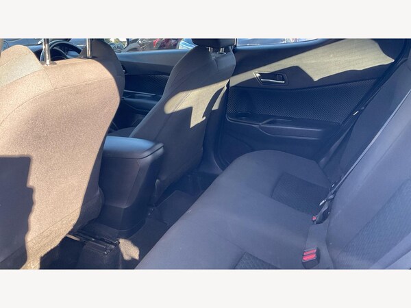 Used Toyota C-HR 2022 for sale - 76071822: Photo 15