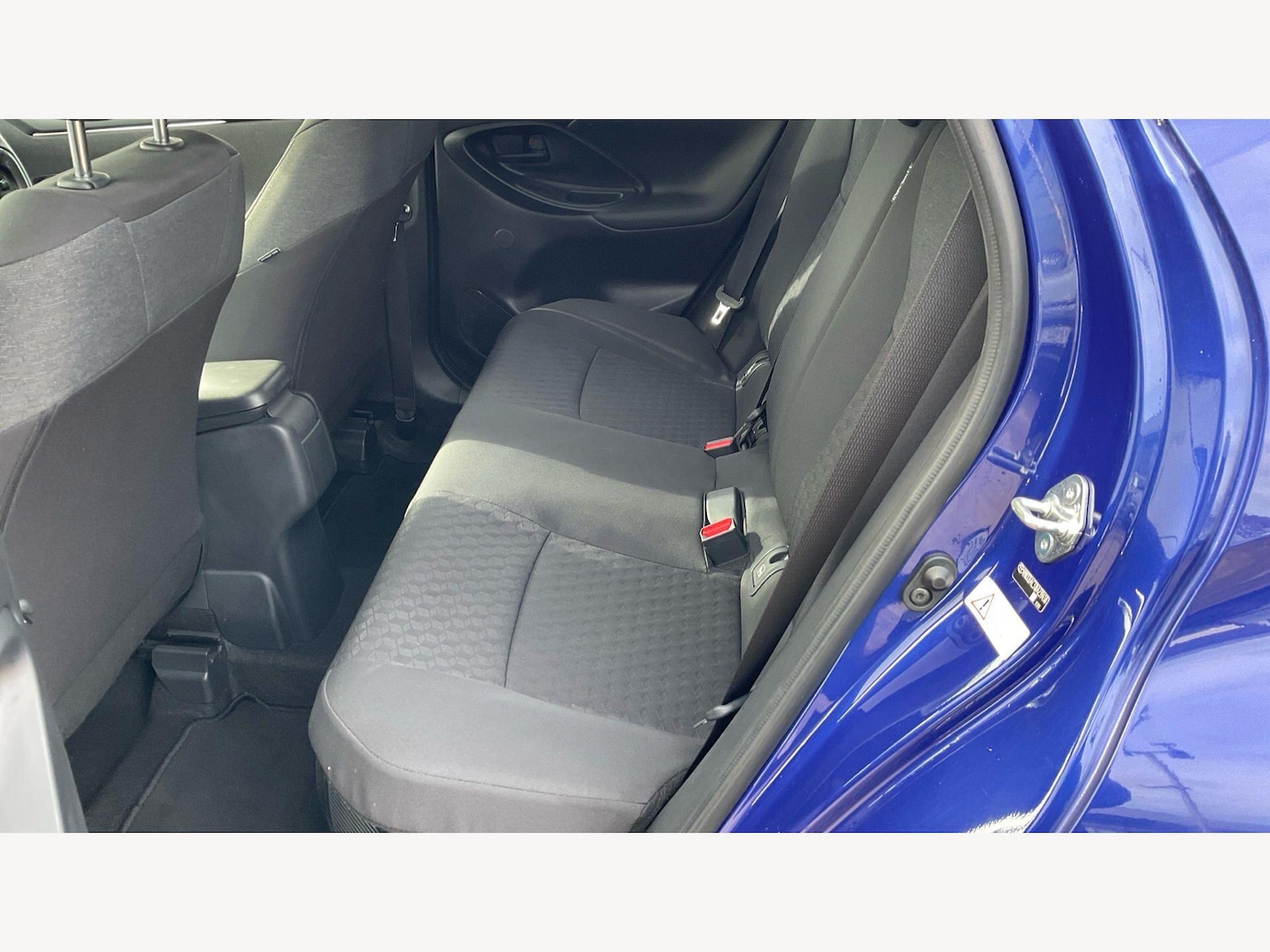 Used Toyota Yaris 2022 for sale - 78100525: Photo 15