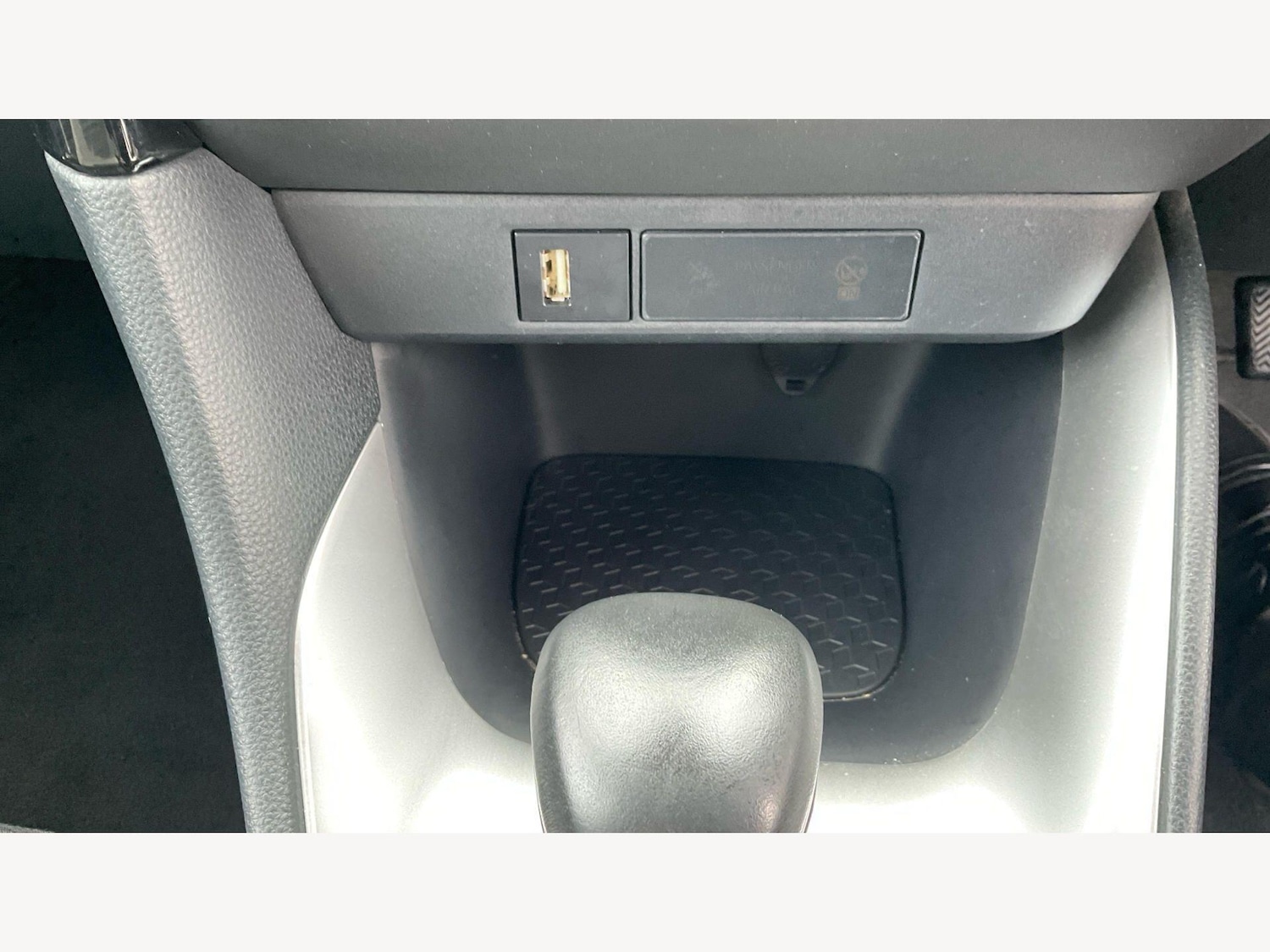 Used Toyota Yaris 2022 for sale - 78100525: Photo 33