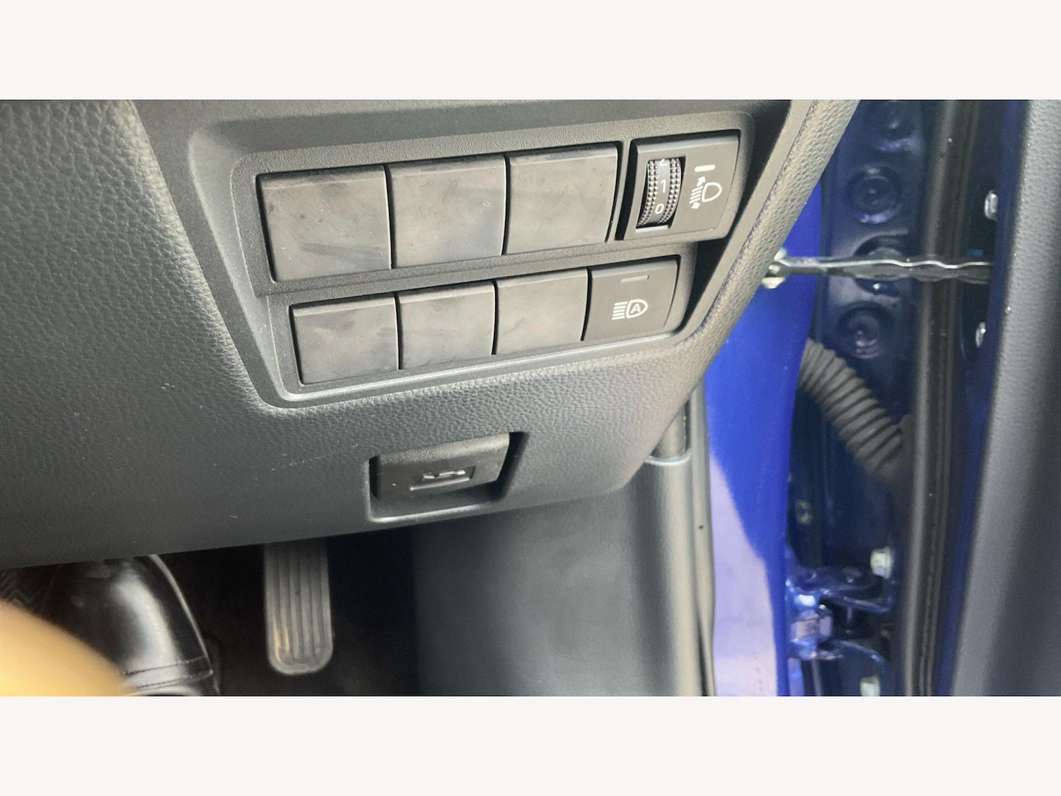 Used Toyota Yaris 2022 for sale - 78100525: Photo 36