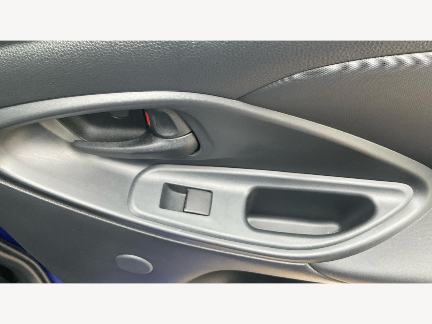 Used Toyota Yaris 2022 for sale - 78100525: Photo 42