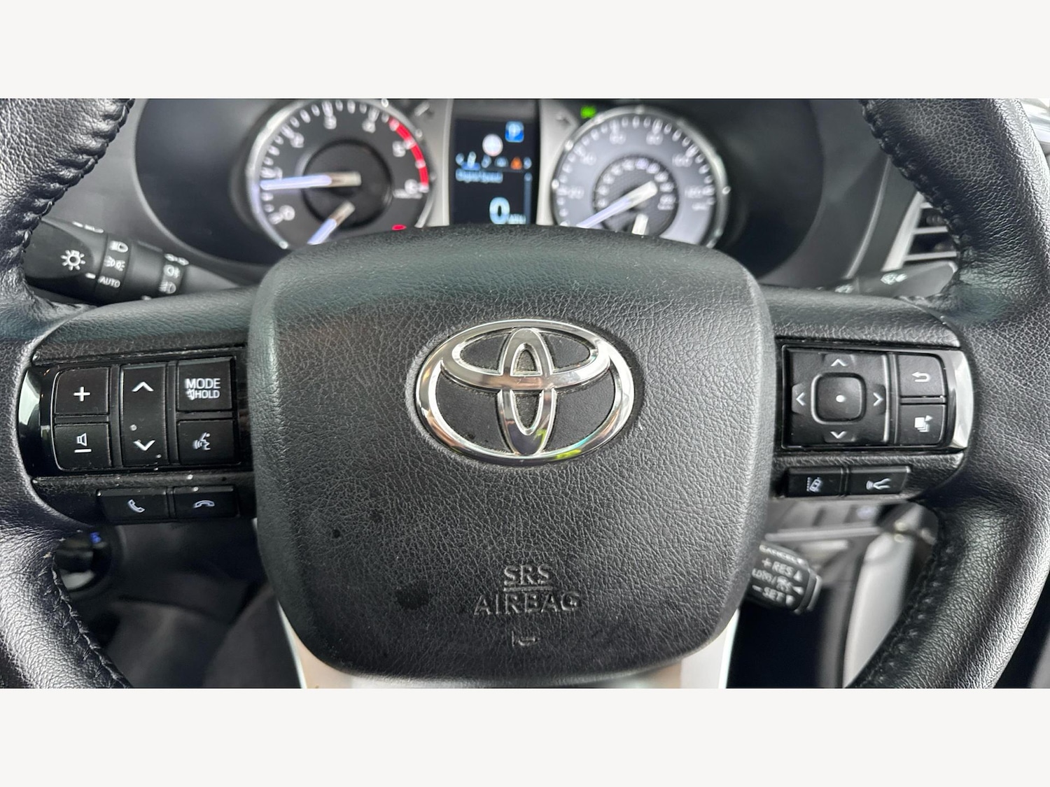Used Toyota Hilux 2022 for sale - 77216101: Photo 10