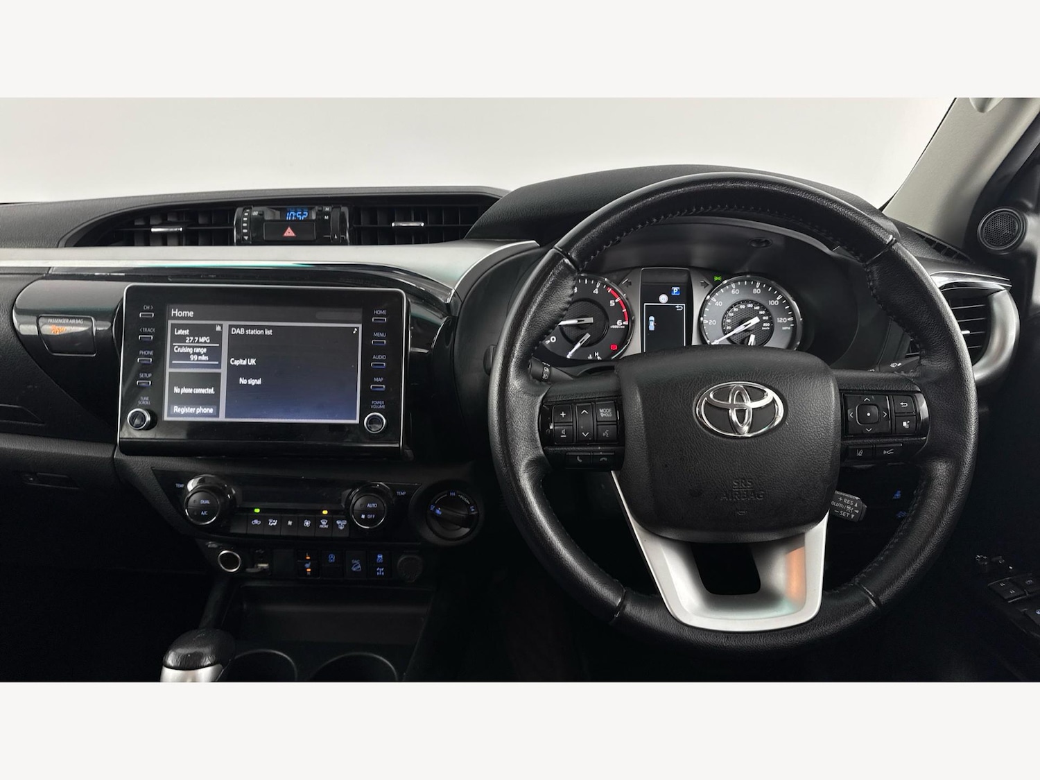 Used Toyota Hilux 2022 for sale - 77216101: Photo 8
