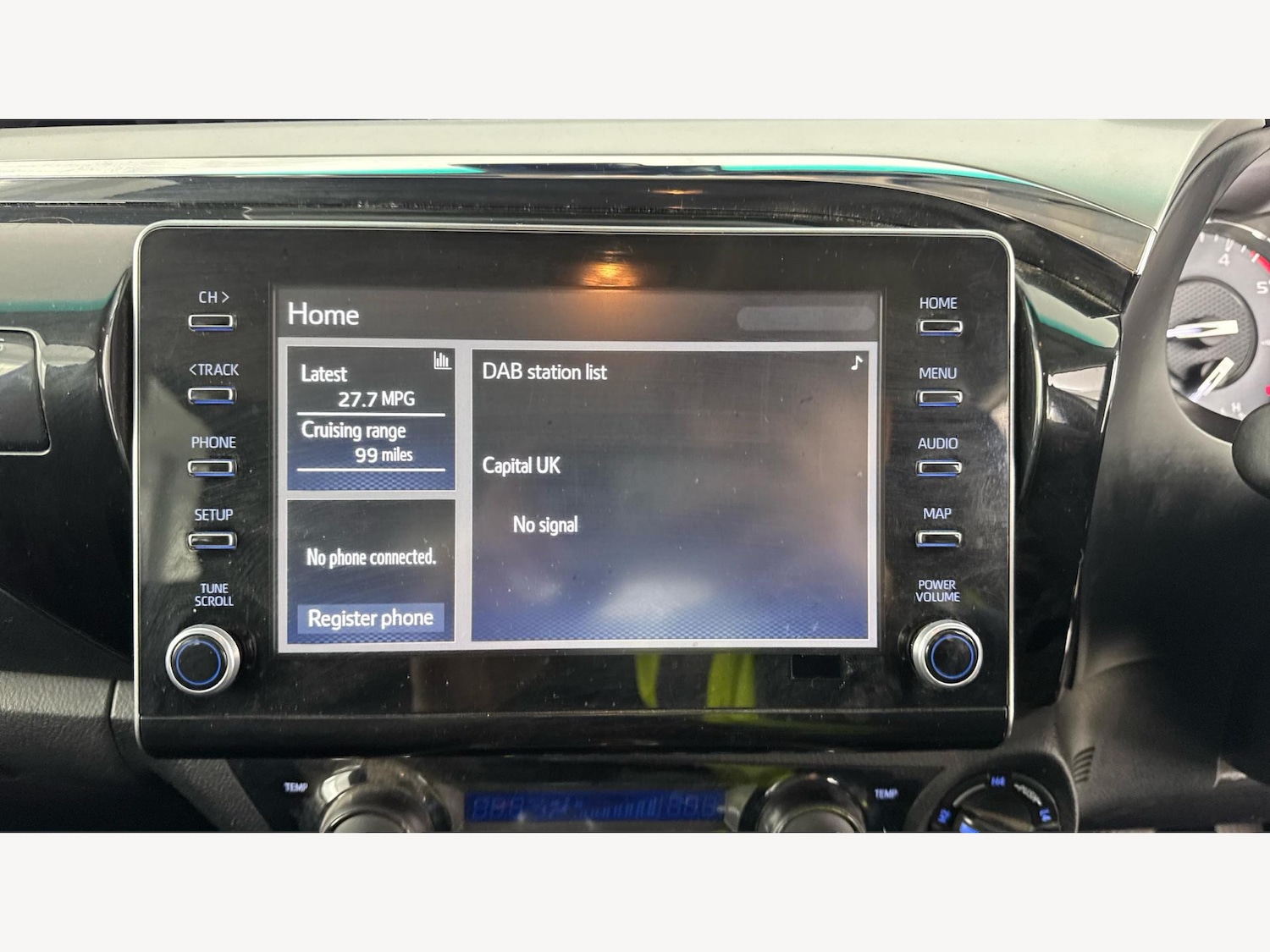 Used Toyota Hilux 2022 for sale - 77216101: Photo 9