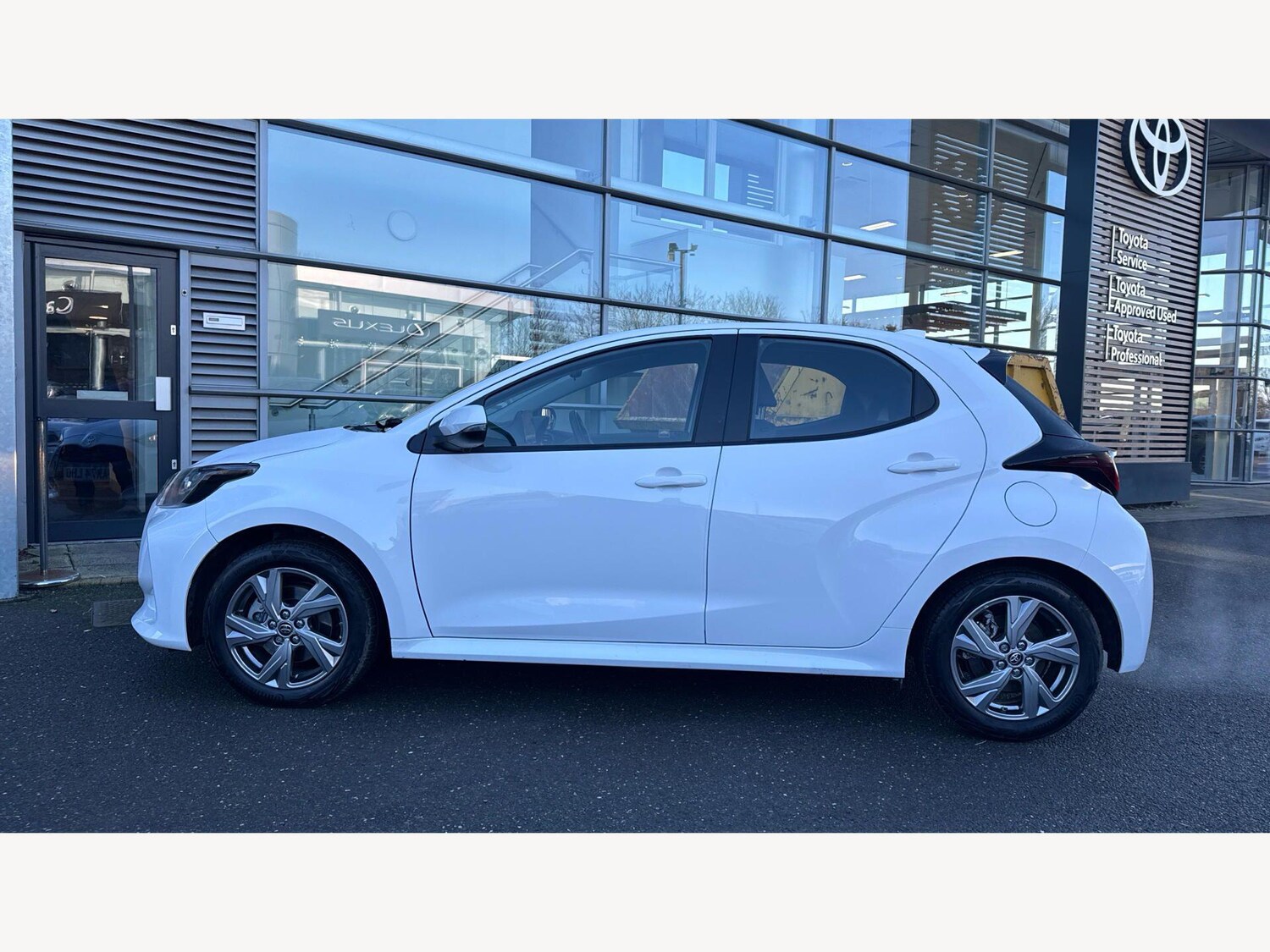 Used Toyota Yaris 2025 for sale - 78072722: Photo 19