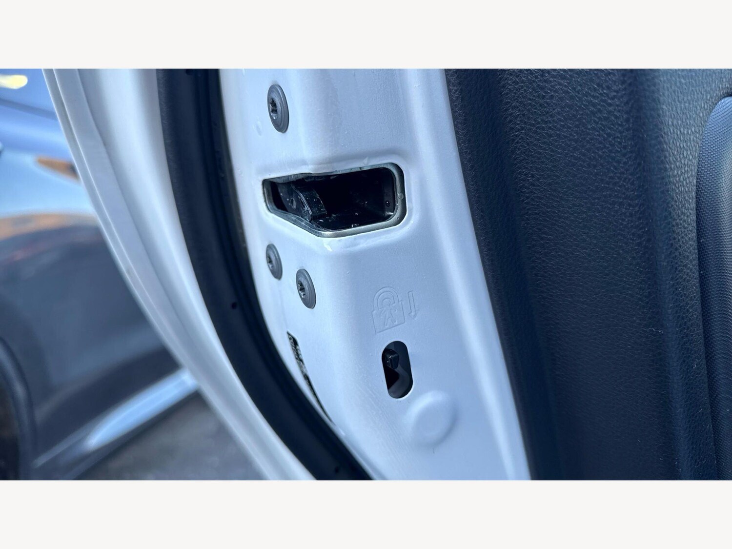 Used Toyota Yaris 2025 for sale - 78072722: Photo 25