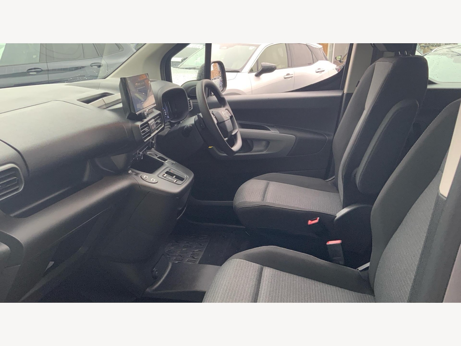 Used Toyota PROACE CITY Verso 2024 for sale - 76597388: Photo 12