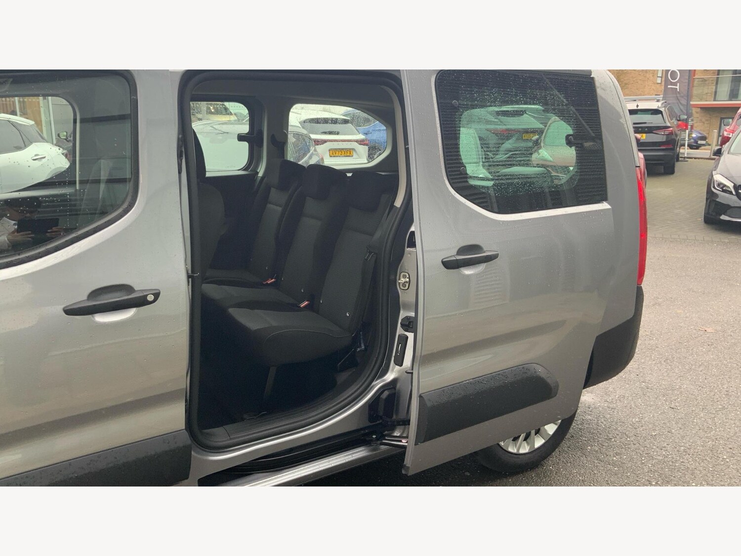 Used Toyota PROACE CITY Verso 2024 for sale - 76597388: Photo 27