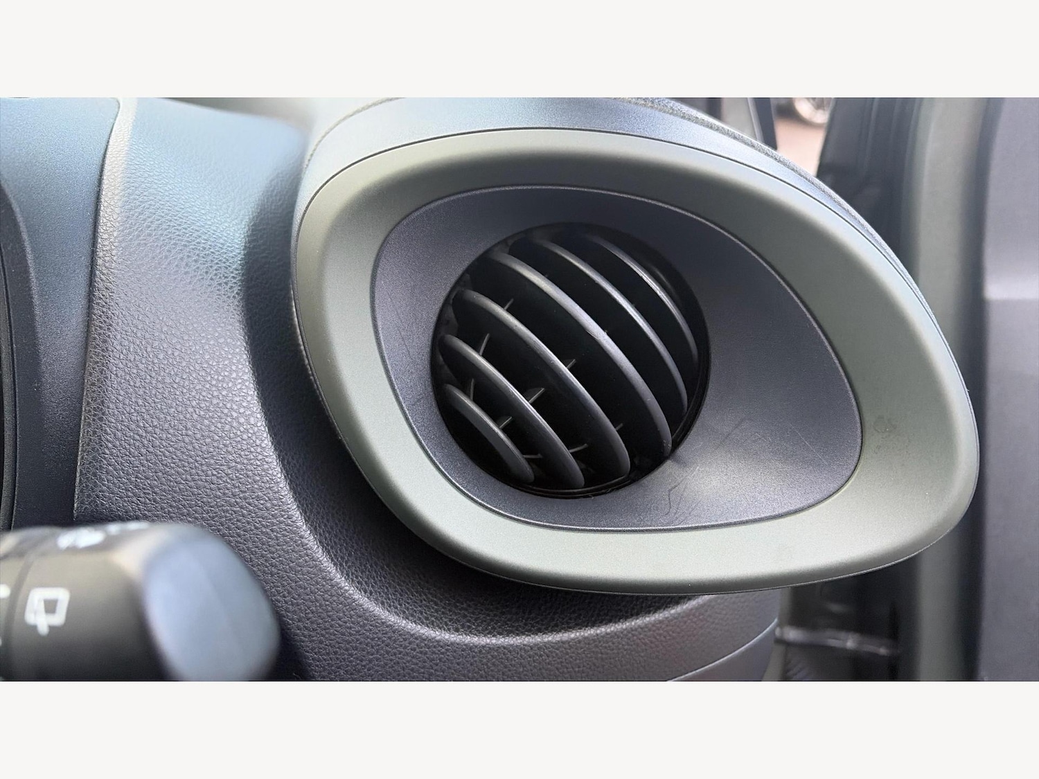 Used Toyota Aygo X 2022 for sale - 77359102: Photo 30