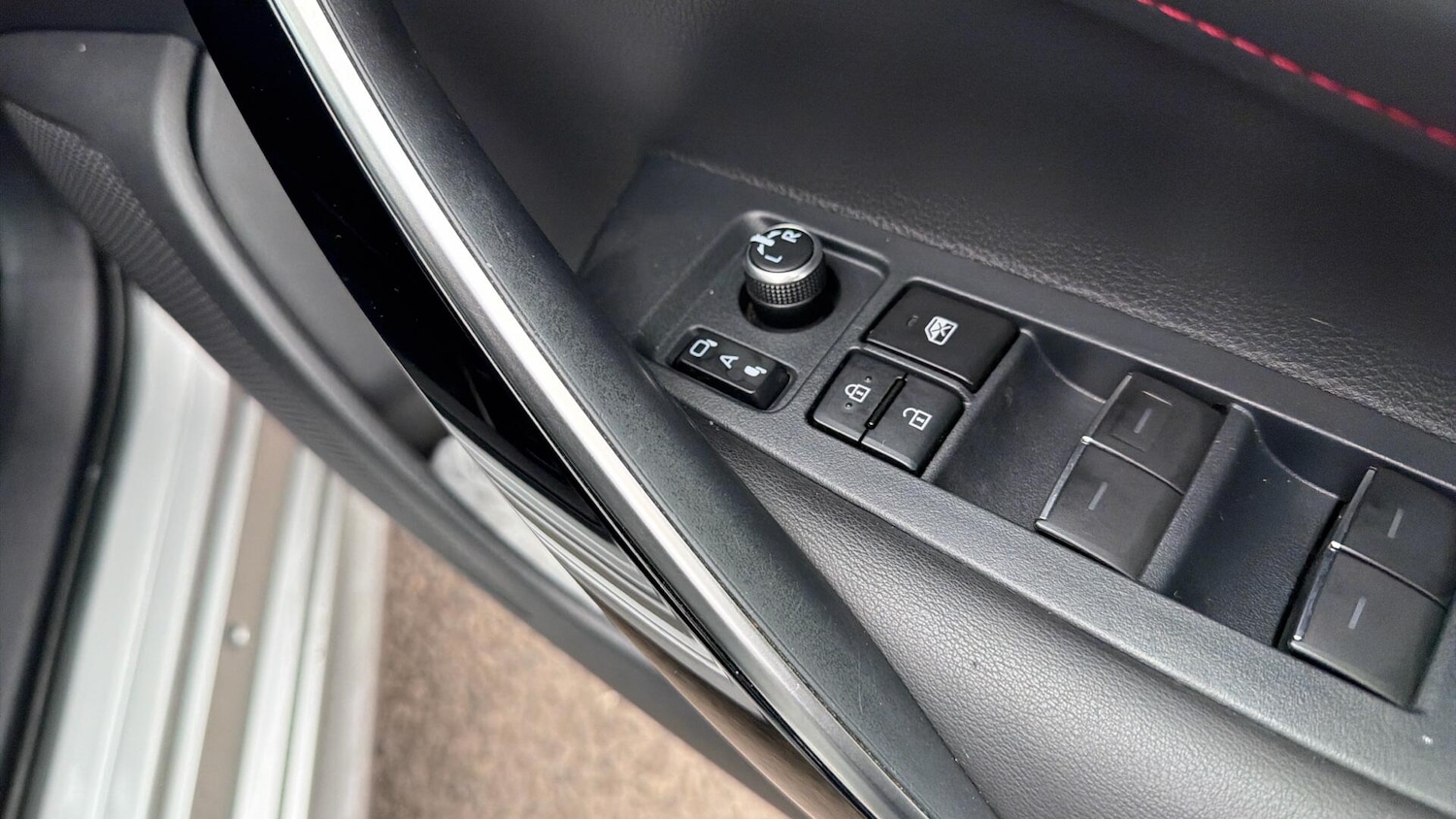 Used Toyota Corolla 2020 for sale - 77625749: Photo 33