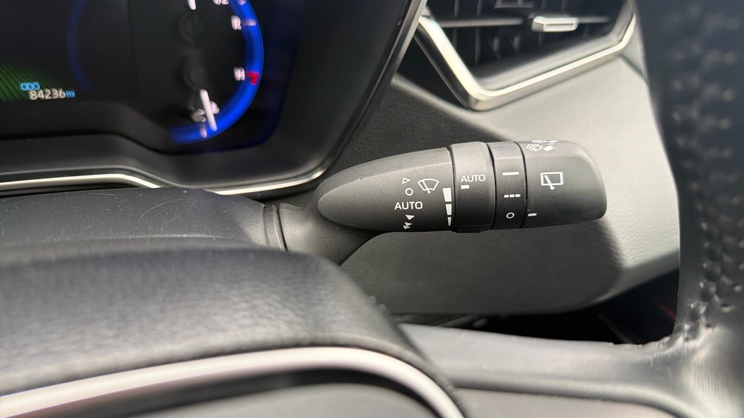 Used Toyota Corolla 2020 for sale - 77625749: Photo 36