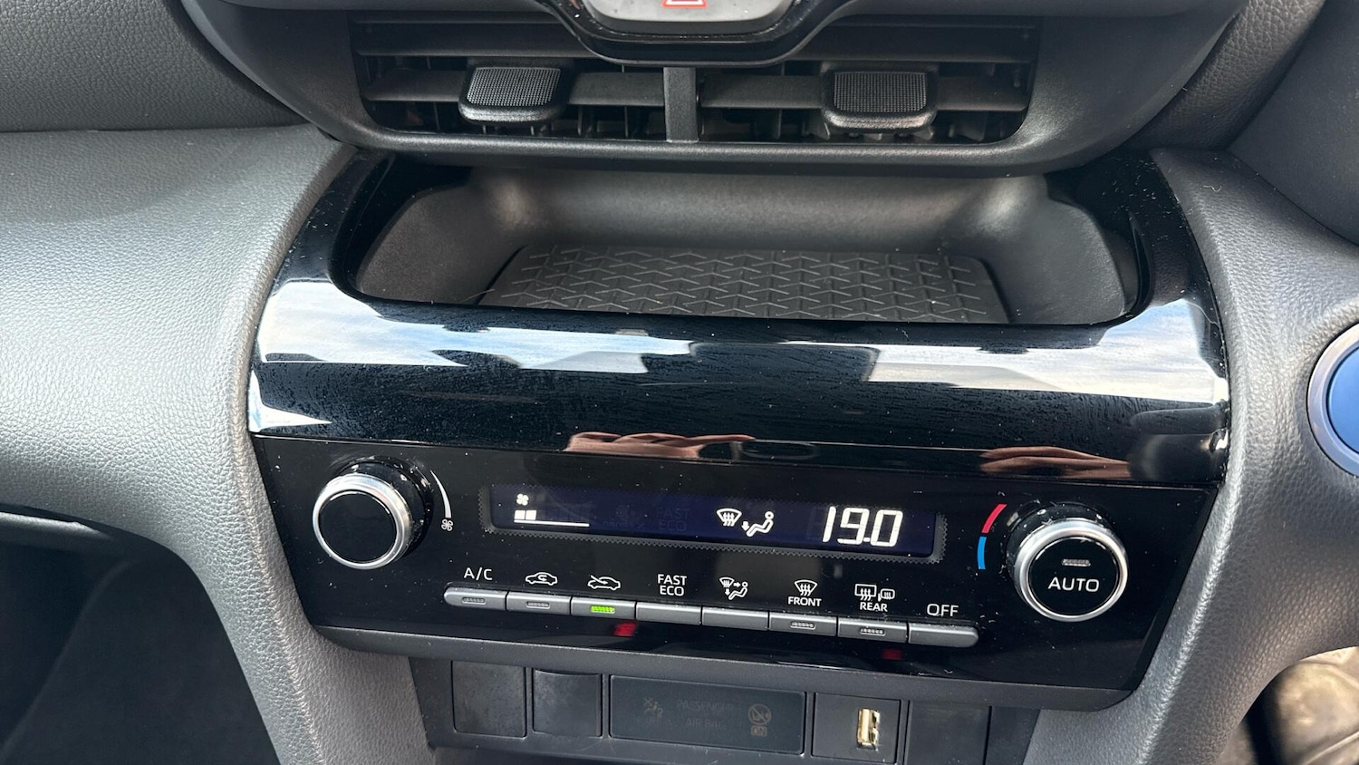 Used Toyota Yaris Cross 2022 for sale - 76802395: Photo 39