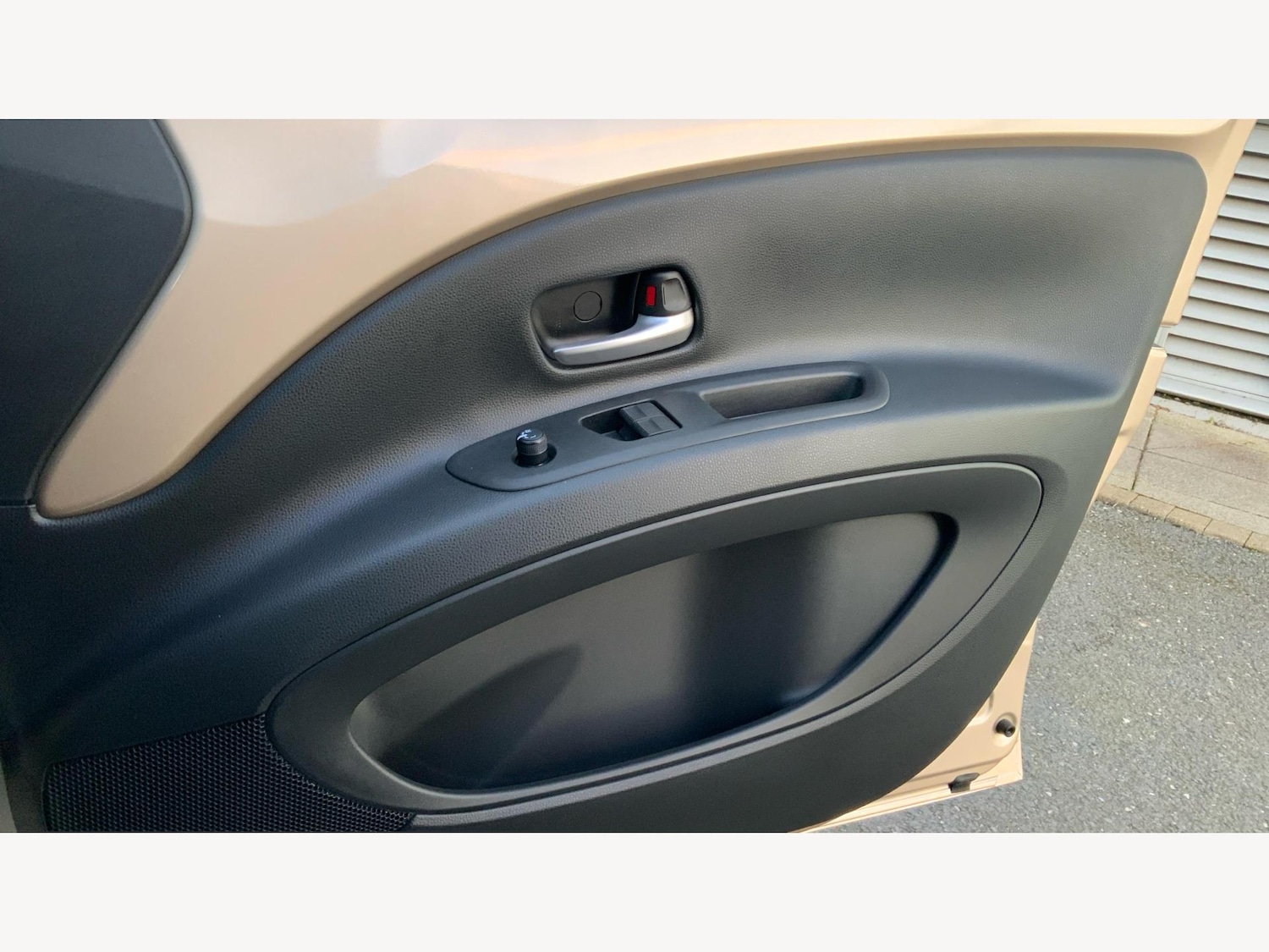 Used Toyota Aygo X 2024 for sale - 77599163: Photo 35