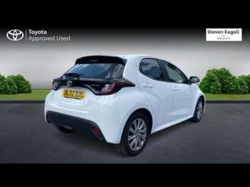 Used Toyota Yaris 2022 for sale - 74738636: Photo