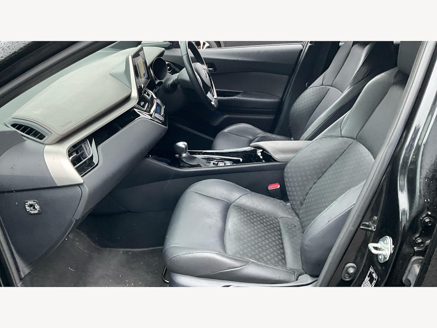 Used Toyota C-HR 2022 for sale - 77156581: Photo 12