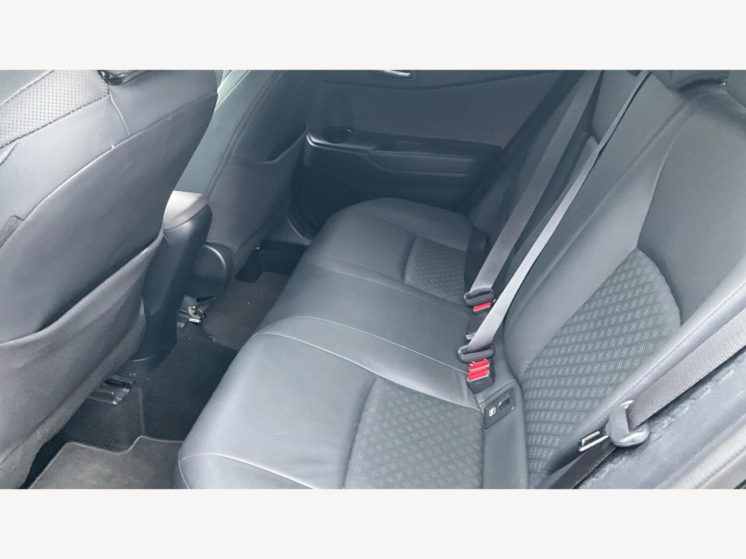 Used Toyota C-HR 2022 for sale - 77156581: Photo 15