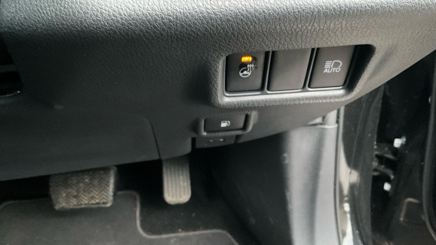 Used Toyota C-HR 2022 for sale - 77156581: Photo 38