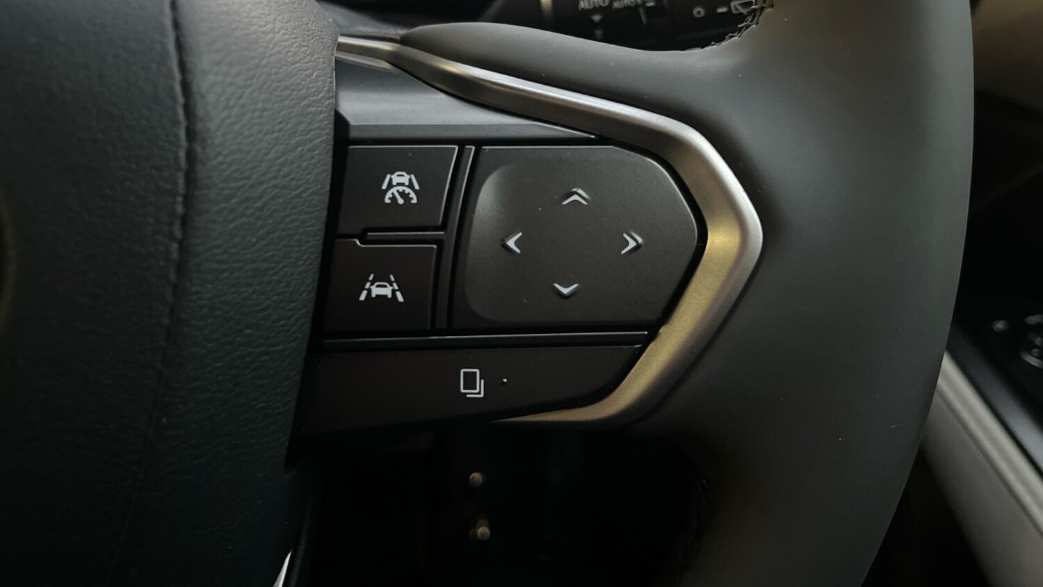 Used Lexus LBX 2024 for sale - 76802408: Photo 35