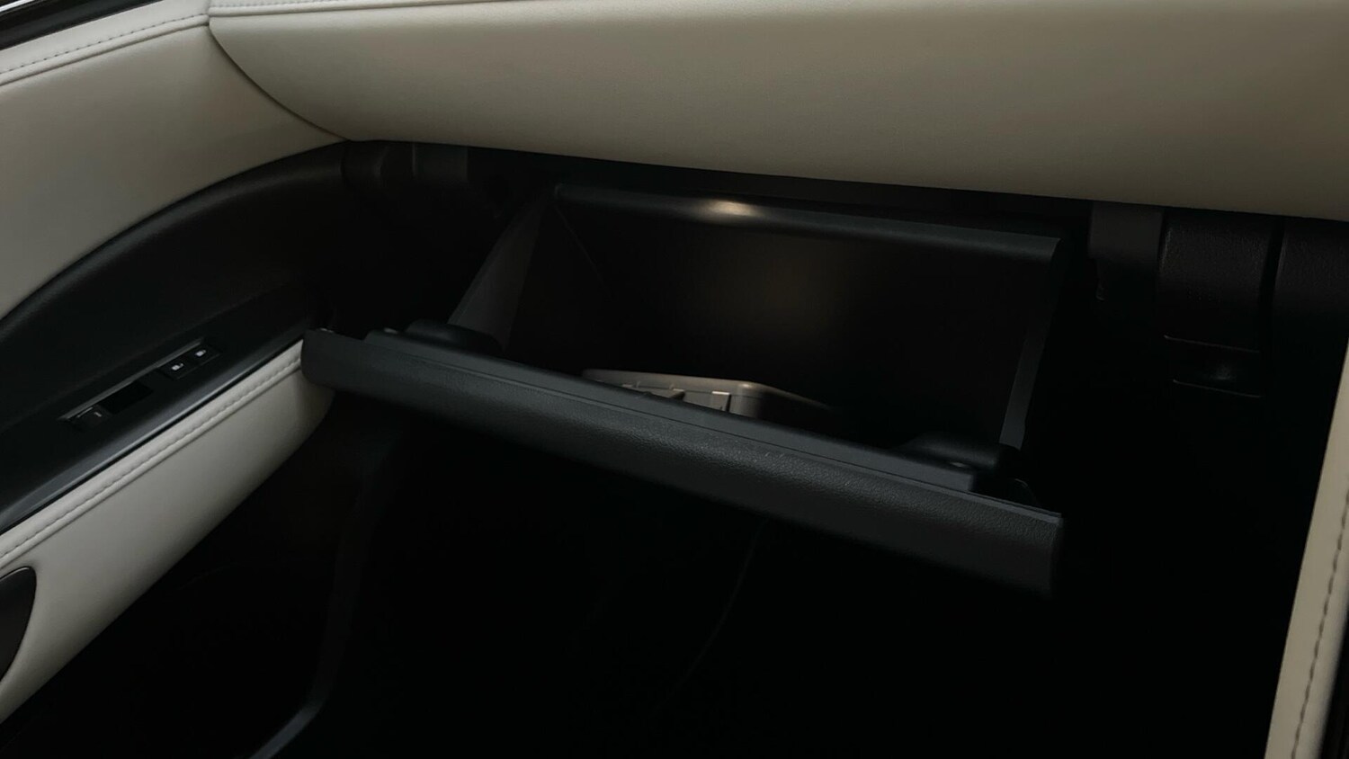 Used Lexus LBX 2024 for sale - 76802408: Photo 45