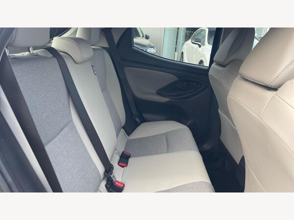 Used Toyota Yaris 2021 for sale - 76307732: Photo 14