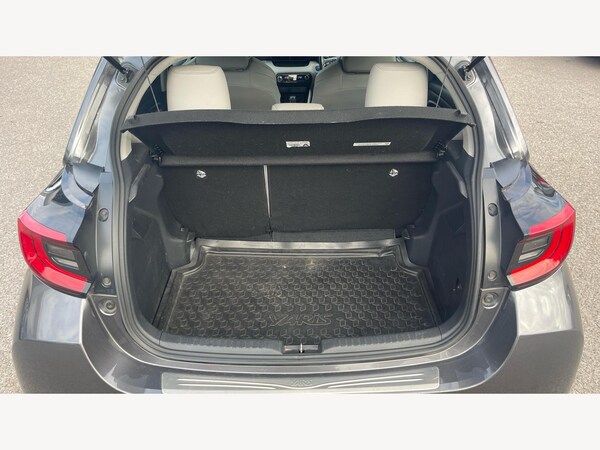 Used Toyota Yaris 2021 for sale - 76307732: Photo 16