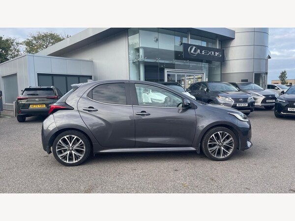 Used Toyota Yaris 2021 for sale - 76307732: Photo 18