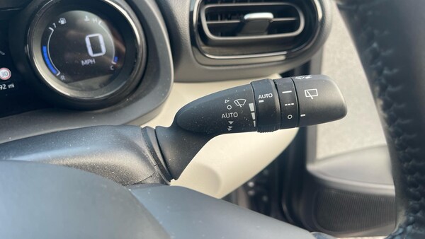 Used Toyota Yaris 2021 for sale - 76307732: Photo 39