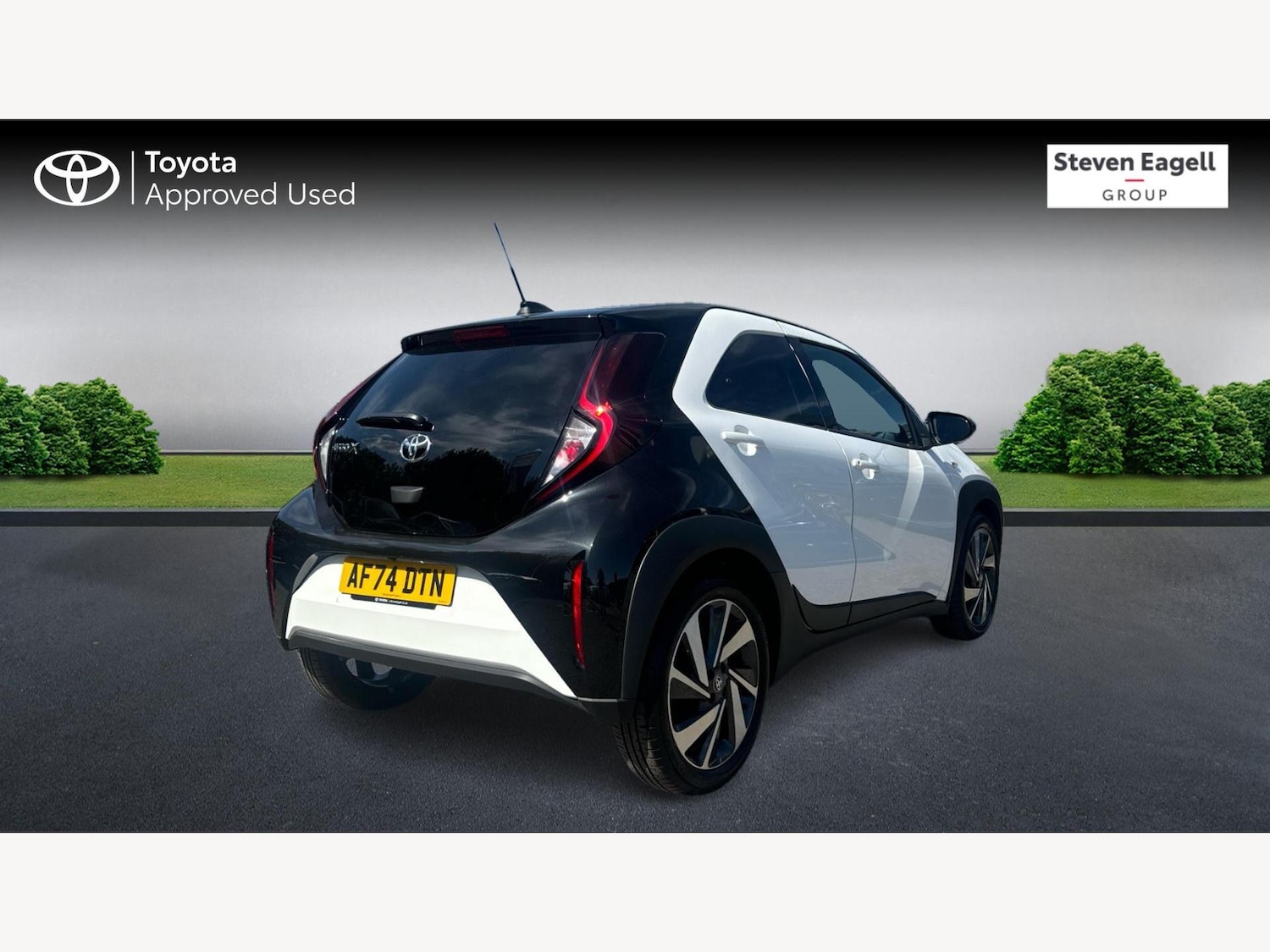 Used Toyota Aygo X for sale - 76702419: Photo 2