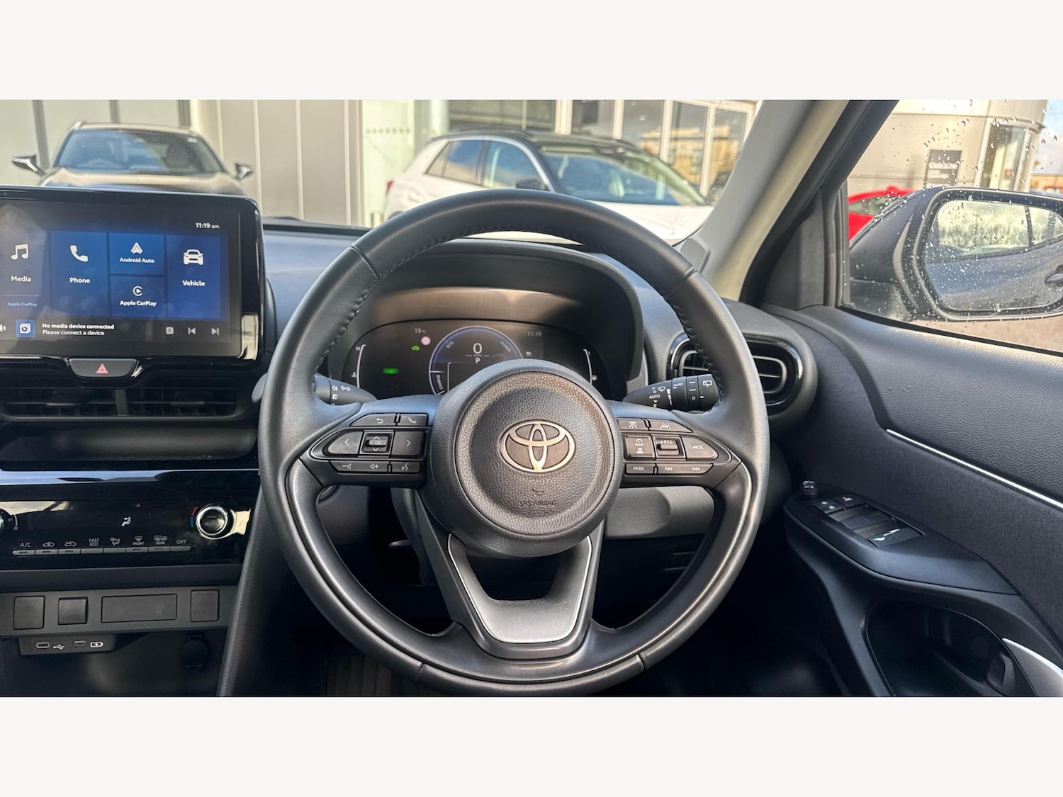 Used Toyota Yaris Cross 2024 for sale - 76549422: Photo 11
