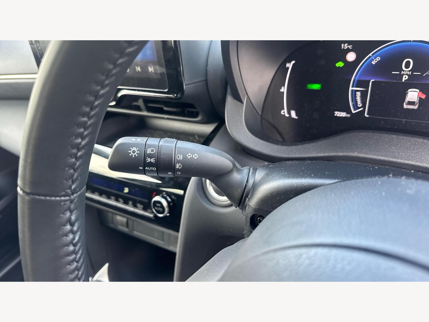 Used Toyota Yaris Cross 2024 for sale - 76549422: Photo 29