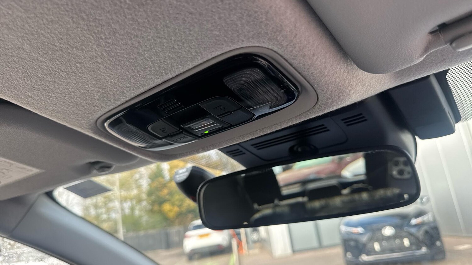 Used Toyota Yaris Cross 2024 for sale - 76549422: Photo 35