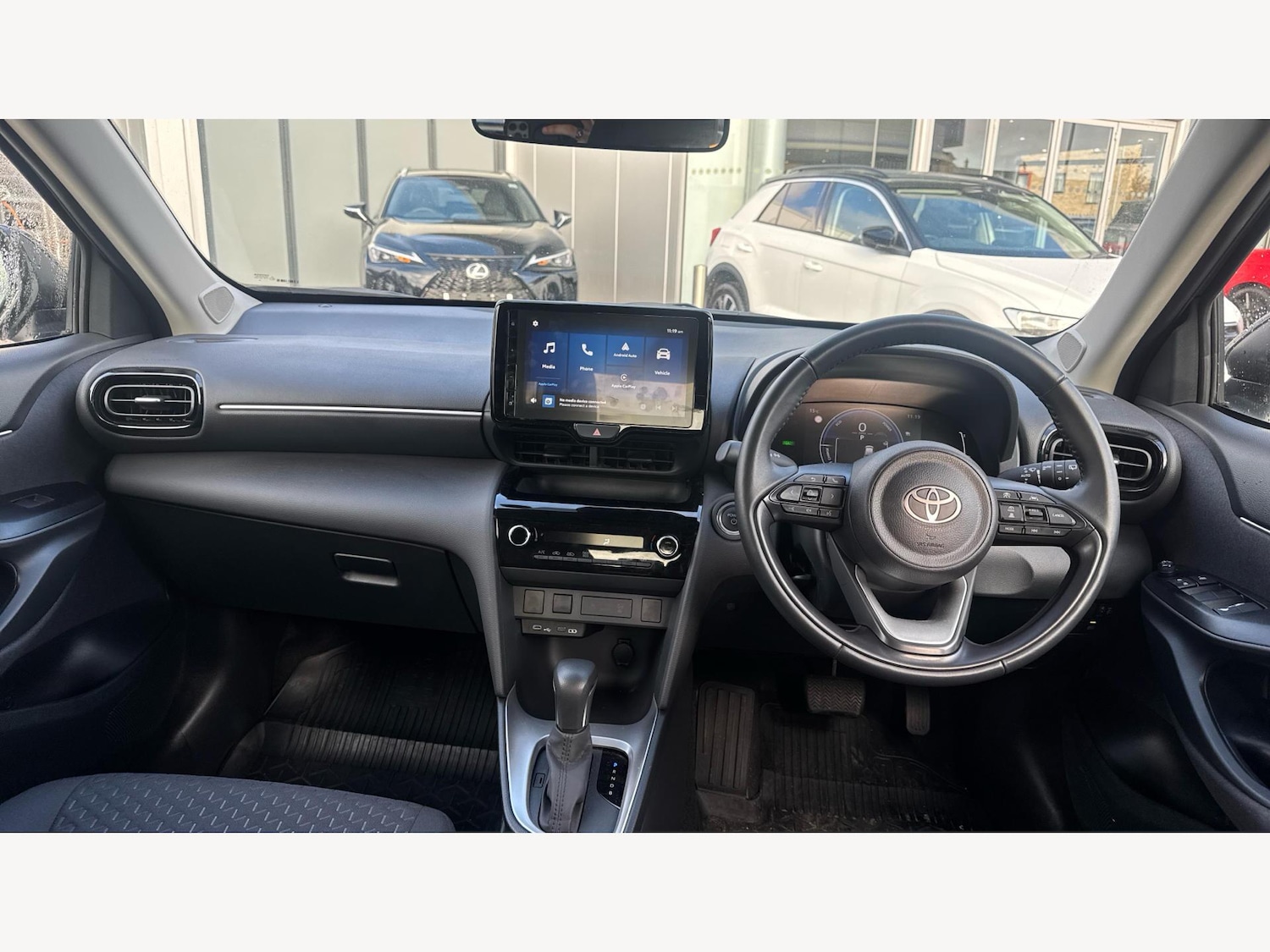 Used Toyota Yaris Cross 2024 for sale - 76549422: Photo 8