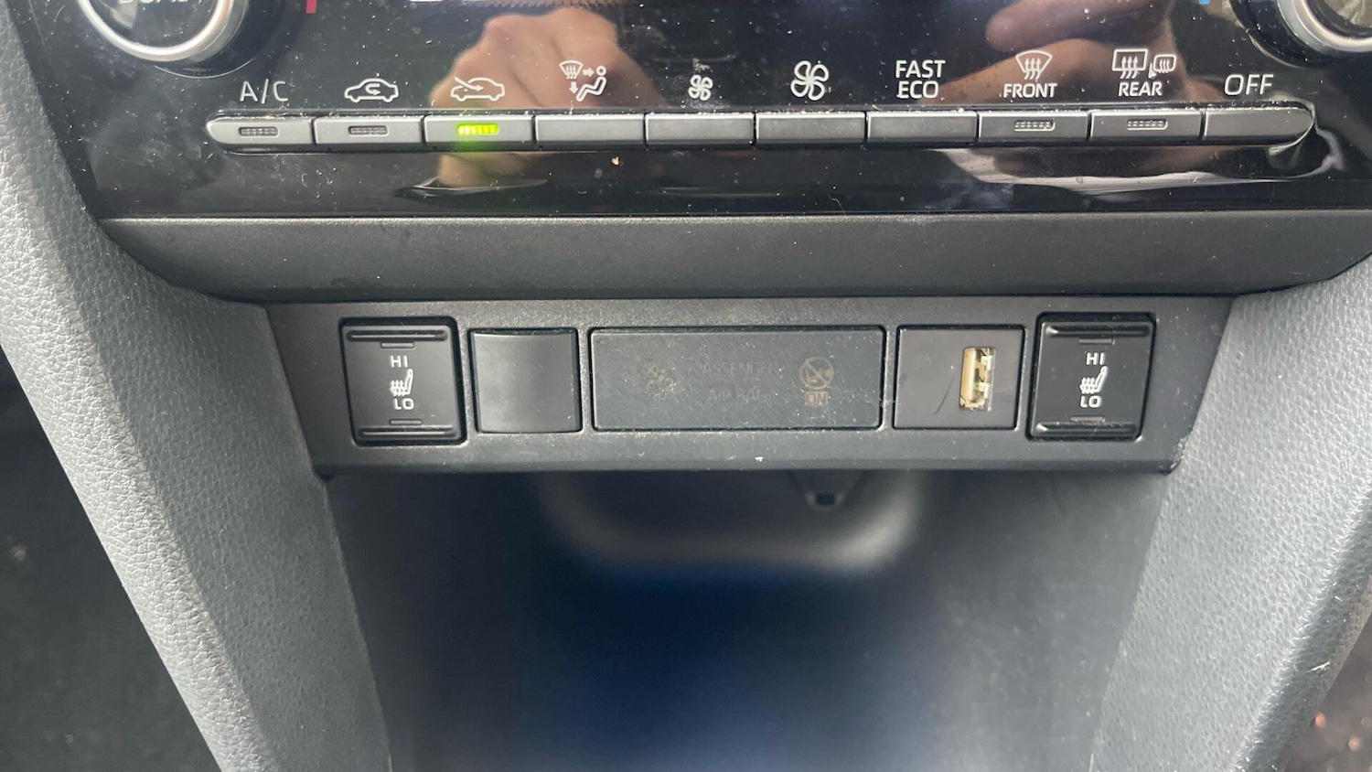 Used Toyota Yaris Cross 2024 for sale - 77109784: Photo 38